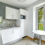 Le Parc Du Chateau - Dependance Du Chateau Apartment