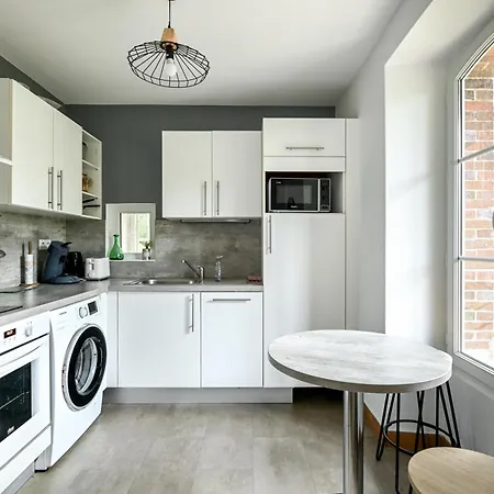 Le Parc Du Chateau - Dependance Du Chateau شقة